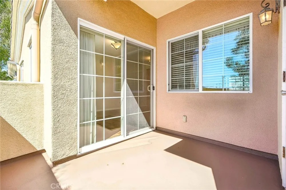 21345 Hawthorne #201 Torrance, CA 90503