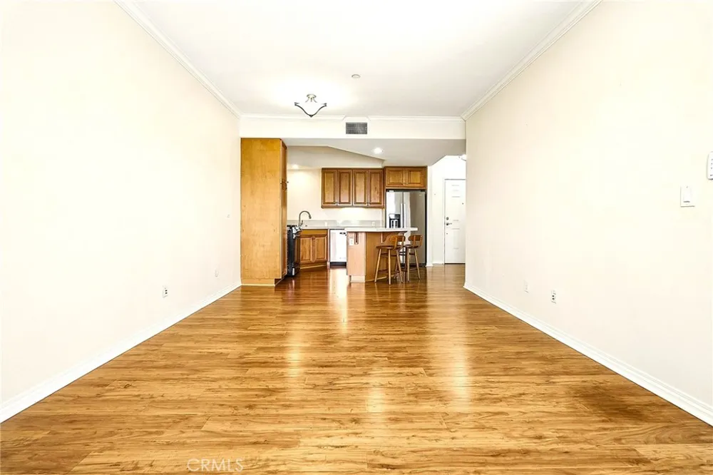 21345 Hawthorne #201 Torrance, CA 90503