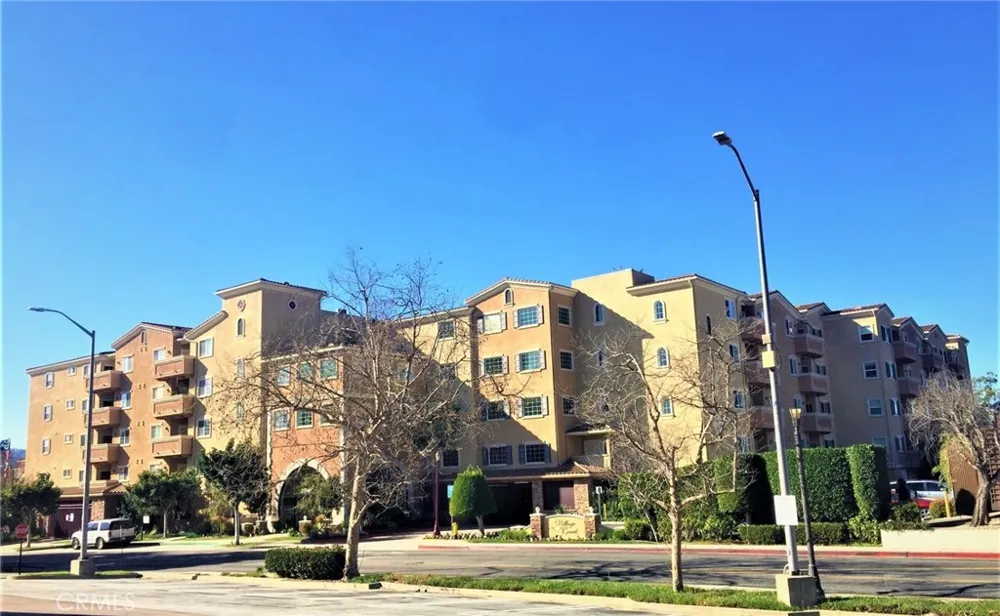 21345 Hawthorne #201 Torrance, CA 90503