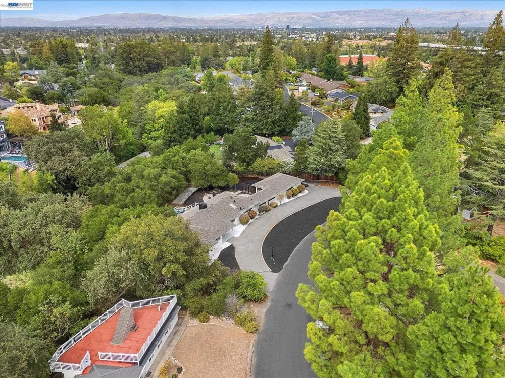 14821 Golf Links Drive Los Gatos, CA 95032
