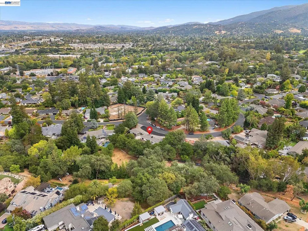 14821 Golf Links Drive Los Gatos, CA 95032
