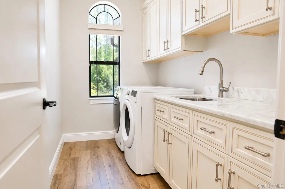 2197 Nita Terrace Call Listing Agent, FL 34286