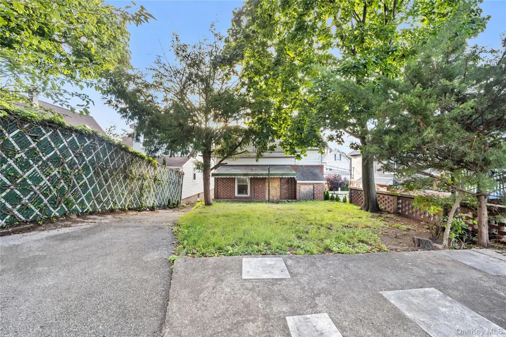 120 First Street Yonkers, NY 10704