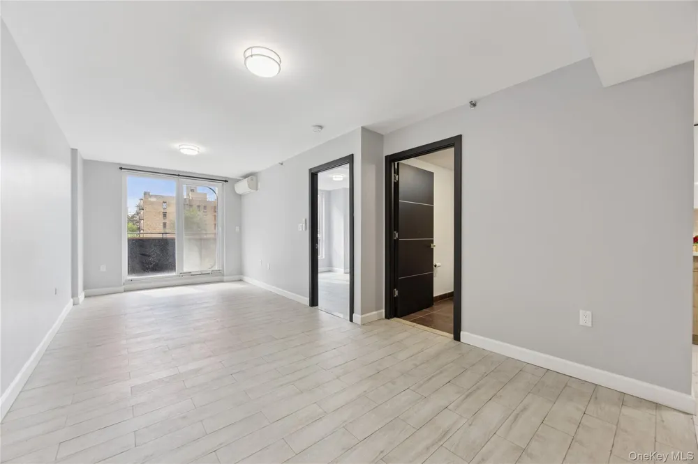 35-20 146th Street #3B Flushing, NY 11354