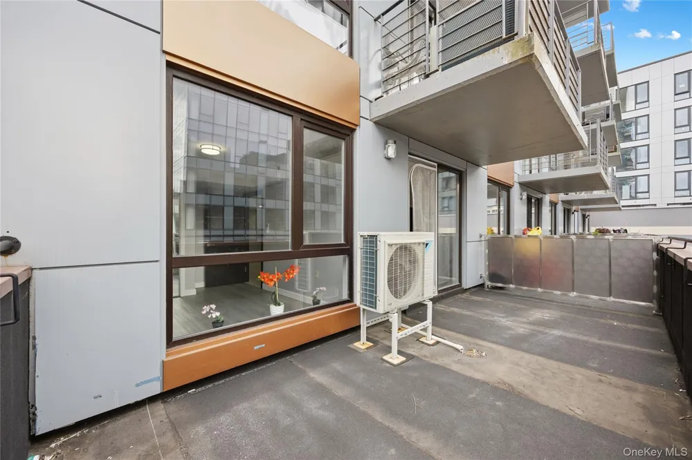 35-20 146th Street #3B Flushing, NY 11354