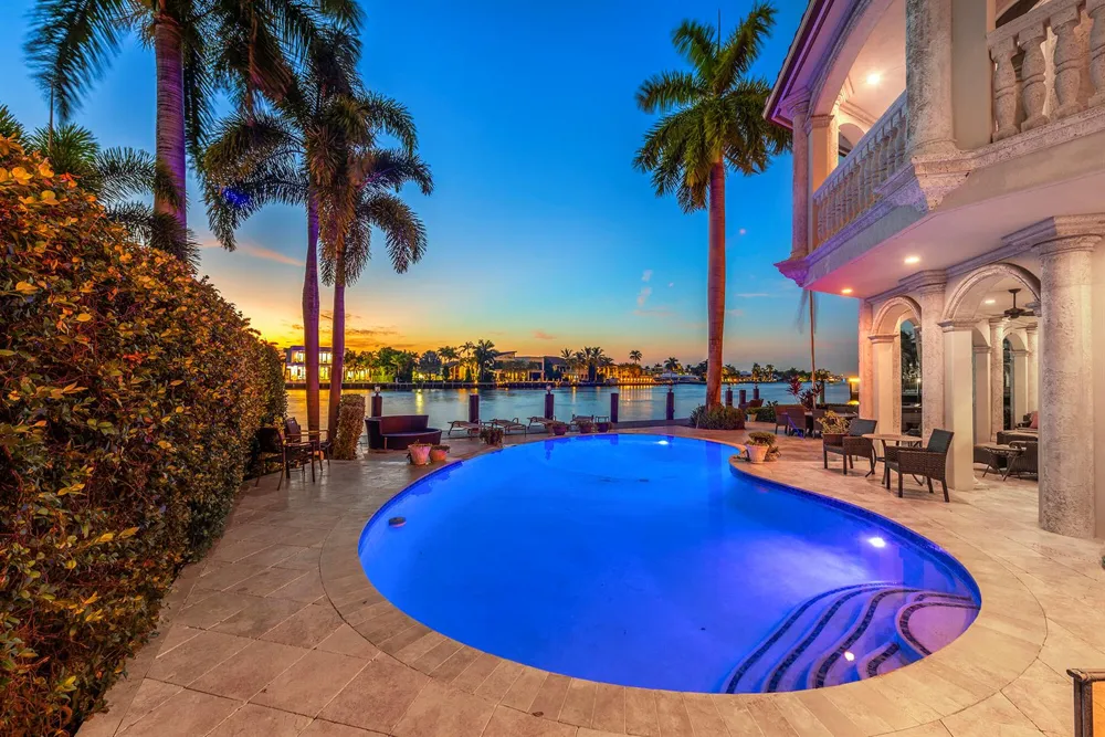 3005 NE 19th Street Fort Lauderdale, FL 33305