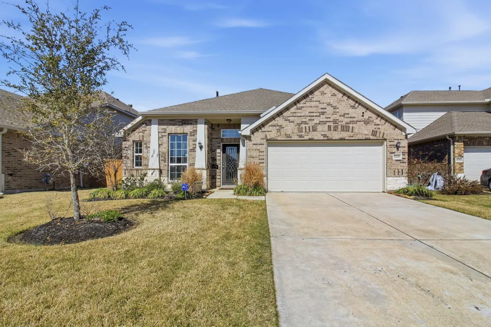 1705 Diamond Mountain Drive Rosharon, TX 77583