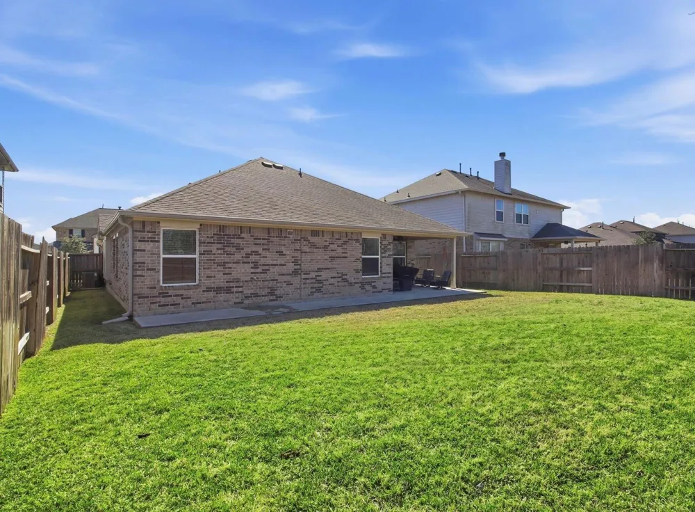 1705 Diamond Mountain Drive Rosharon, TX 77583