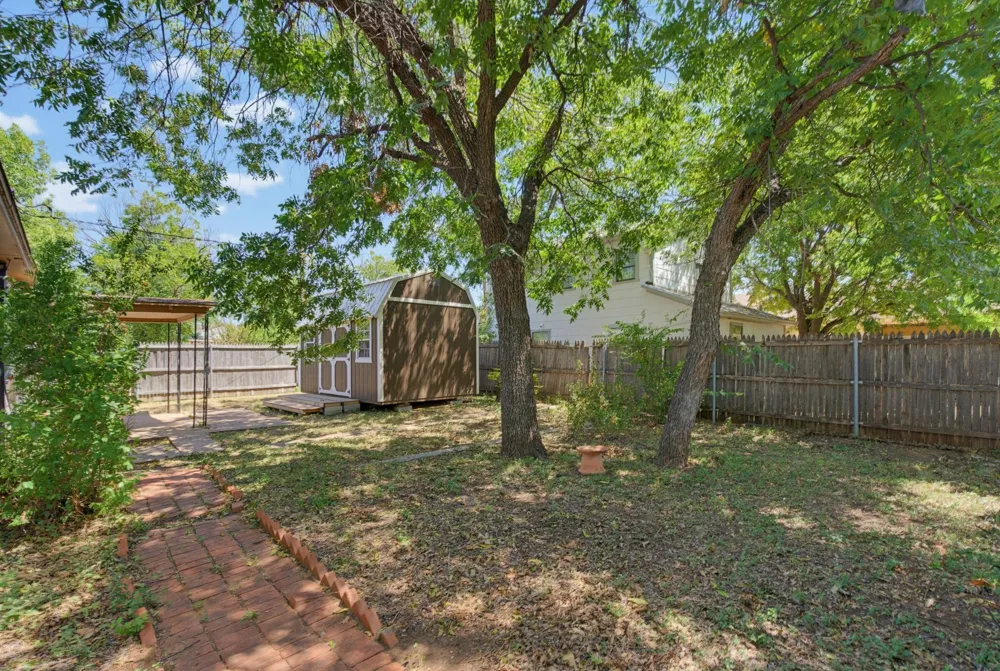 2301 S 6th Street Abilene, TX 79605