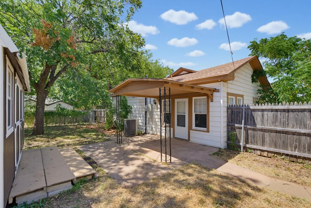 2301 S 6th Street Abilene, TX 79605