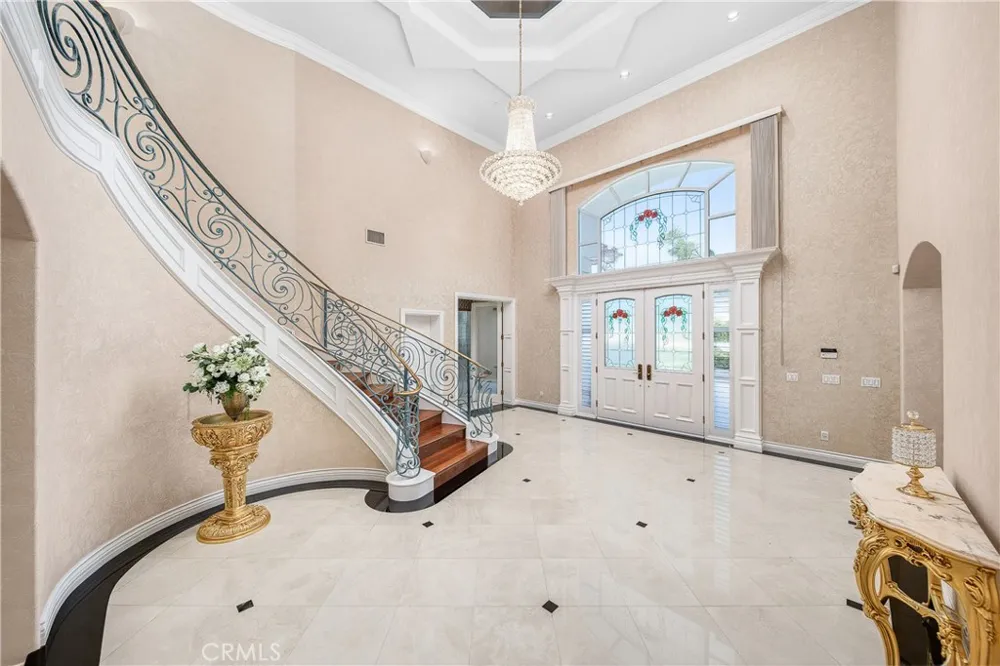 662 W Norman Arcadia, CA 91007