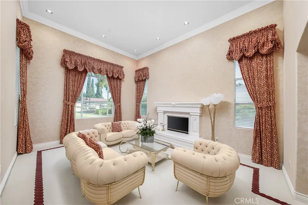 662 W Norman Arcadia, CA 91007