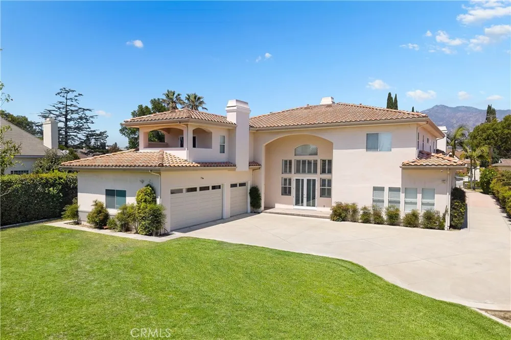 662 W Norman Arcadia, CA 91007