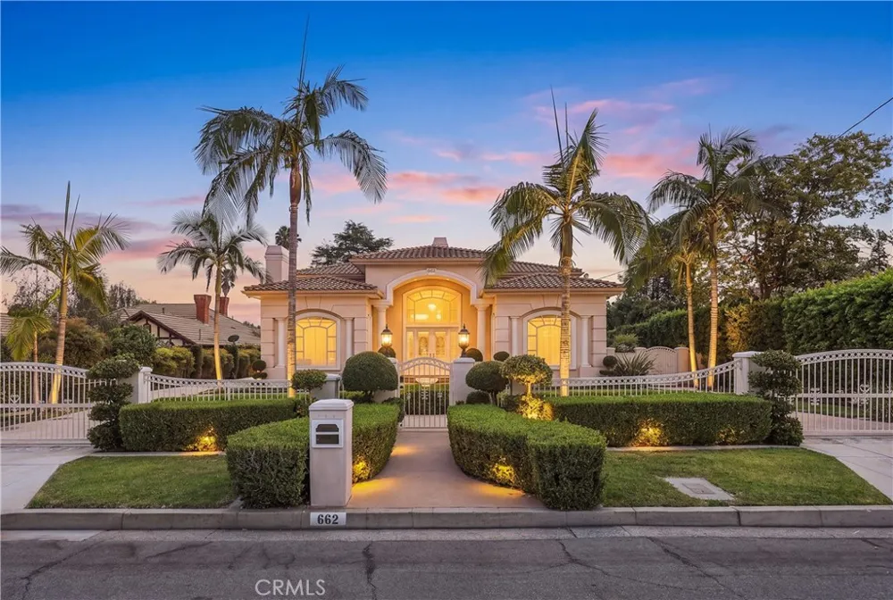 662 W Norman Arcadia, CA 91007