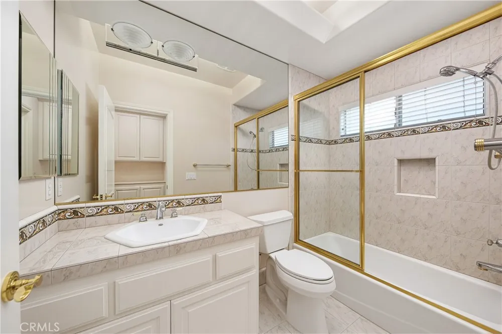 662 W Norman Arcadia, CA 91007