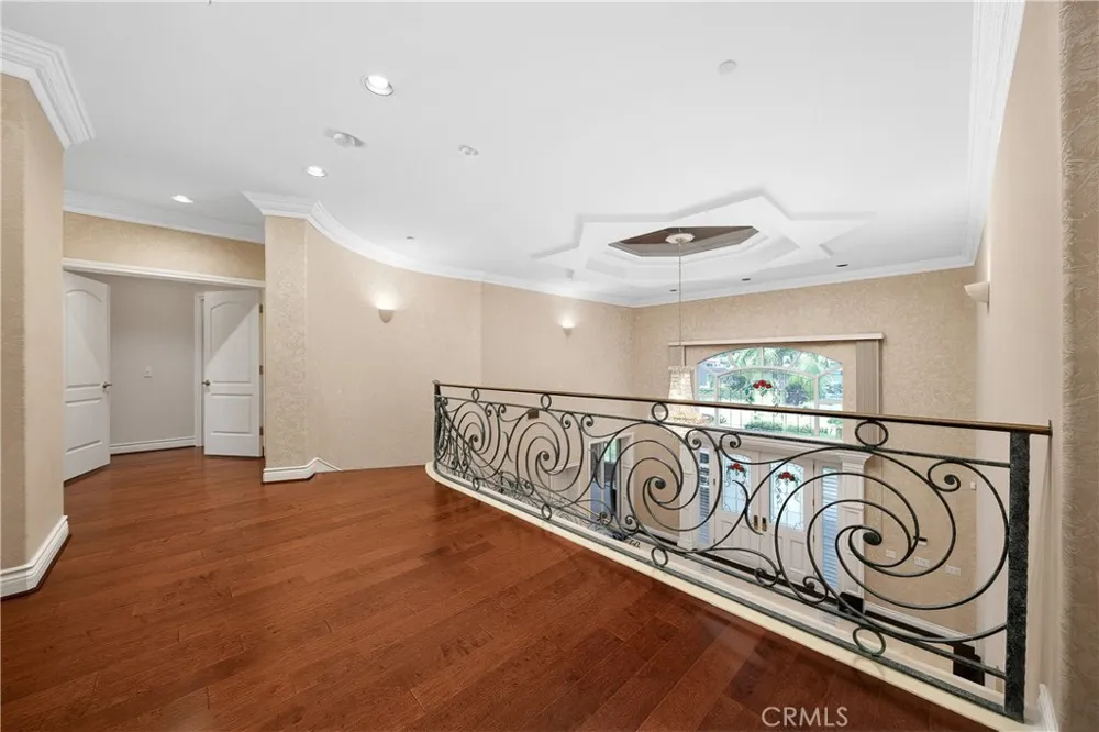 662 W Norman Arcadia, CA 91007