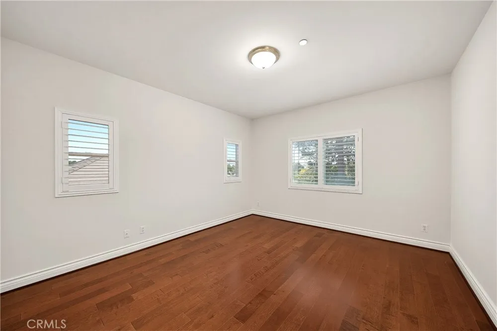 662 W Norman Arcadia, CA 91007