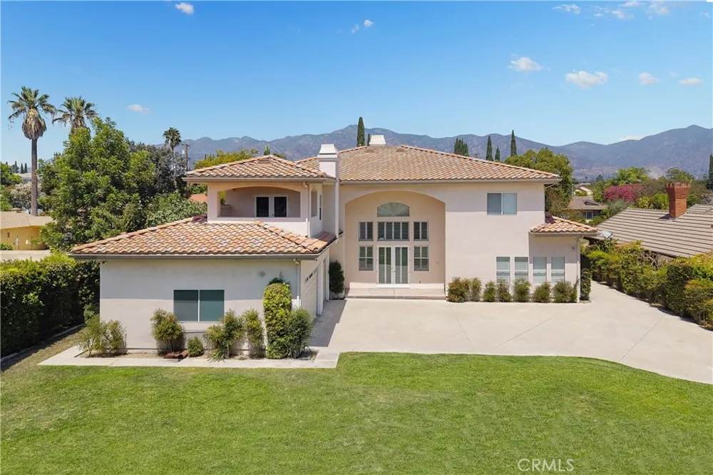 662 W Norman Arcadia, CA 91007
