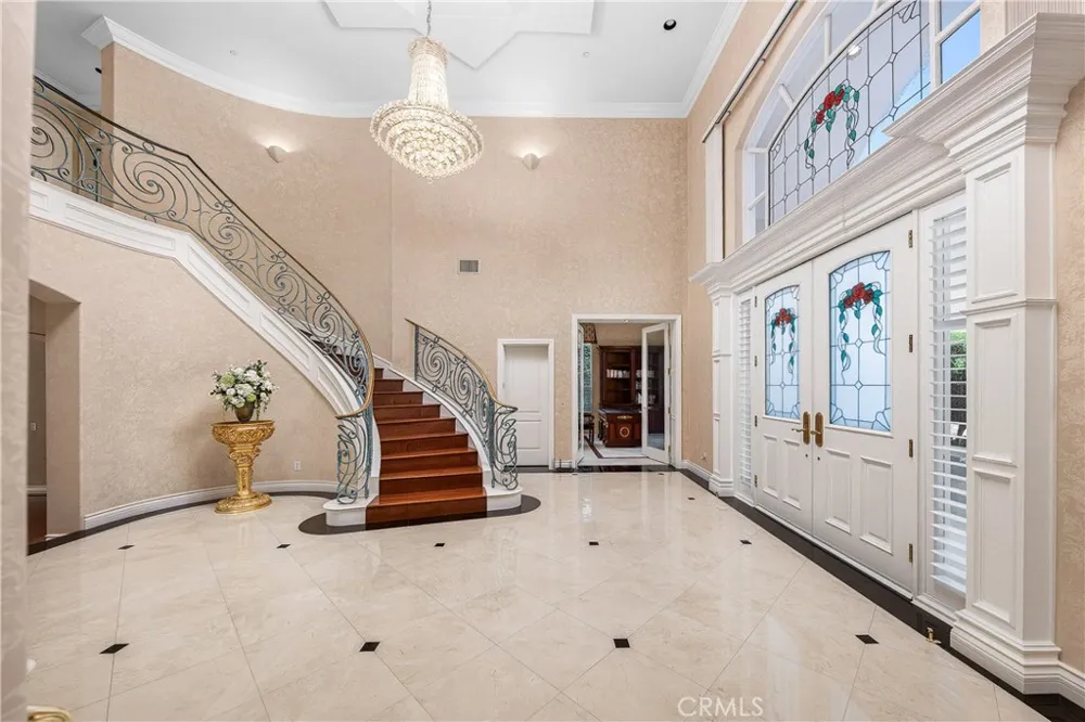 662 W Norman Arcadia, CA 91007