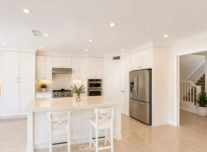 59 Farmhand Irvine, CA 92602