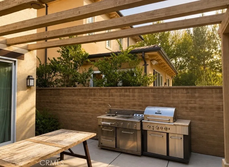 59 Farmhand Irvine, CA 92602