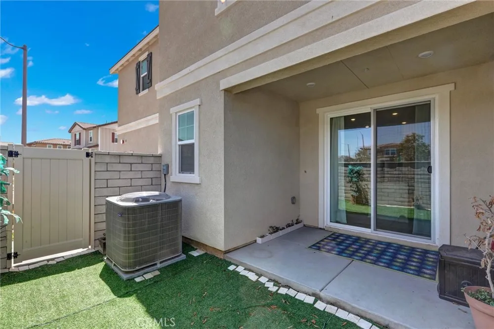 16188 Alamo Court Chino, CA 91708