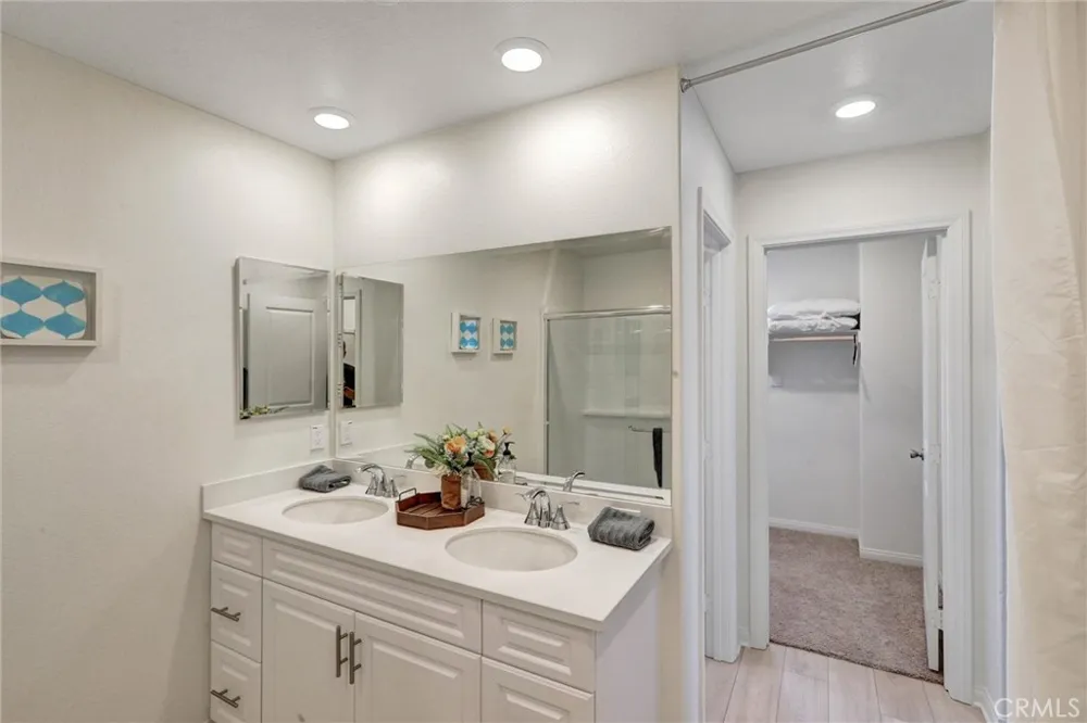 16188 Alamo Court Chino, CA 91708
