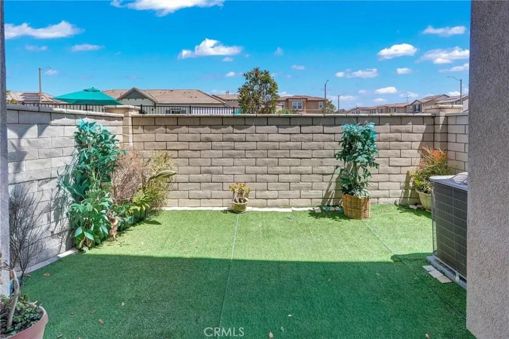 16188 Alamo Court Chino, CA 91708