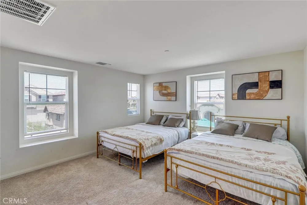 16188 Alamo Court Chino, CA 91708