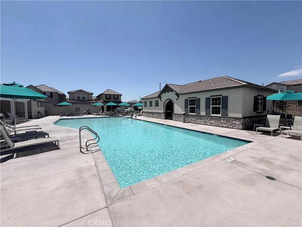 16188 Alamo Court Chino, CA 91708