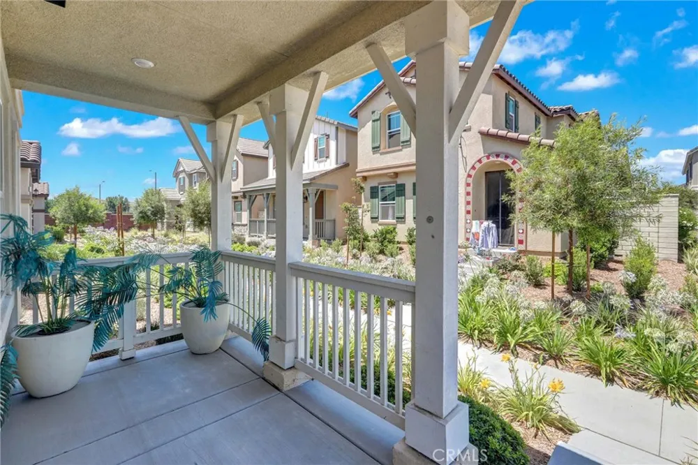 16188 Alamo Court Chino, CA 91708