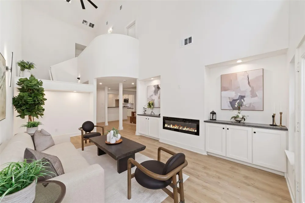 9374 Briar Forest Drive Houston, TX 77063