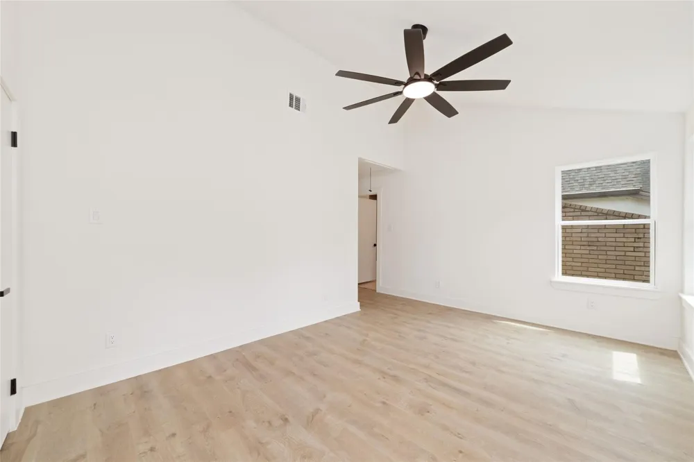 9374 Briar Forest Drive Houston, TX 77063