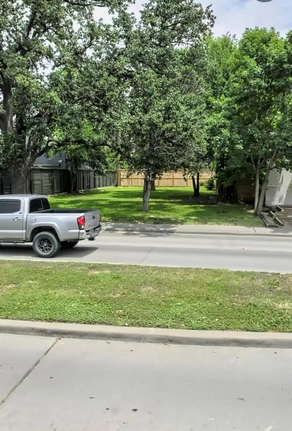 2230 Richmond Avenue Houston, TX 77098