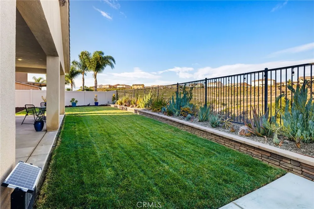 13536 Carista Blvd. Riverside, CA 92503