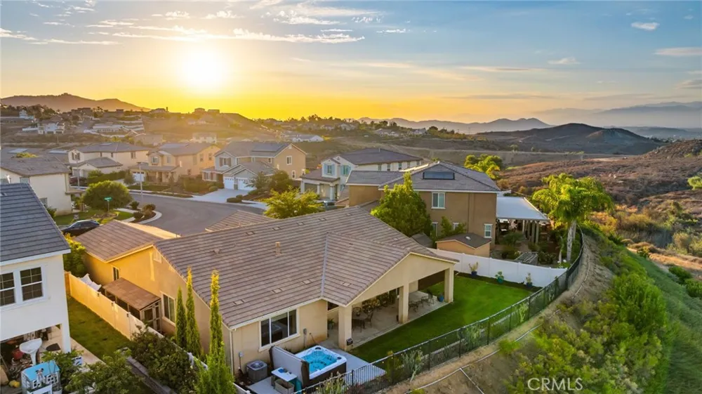 13536 Carista Blvd. Riverside, CA 92503