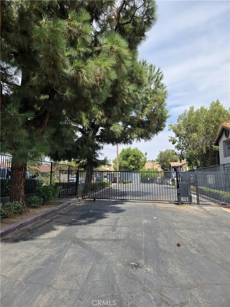 16377 Lakeshore Drive ##5C Lake Elsinore, CA 92530