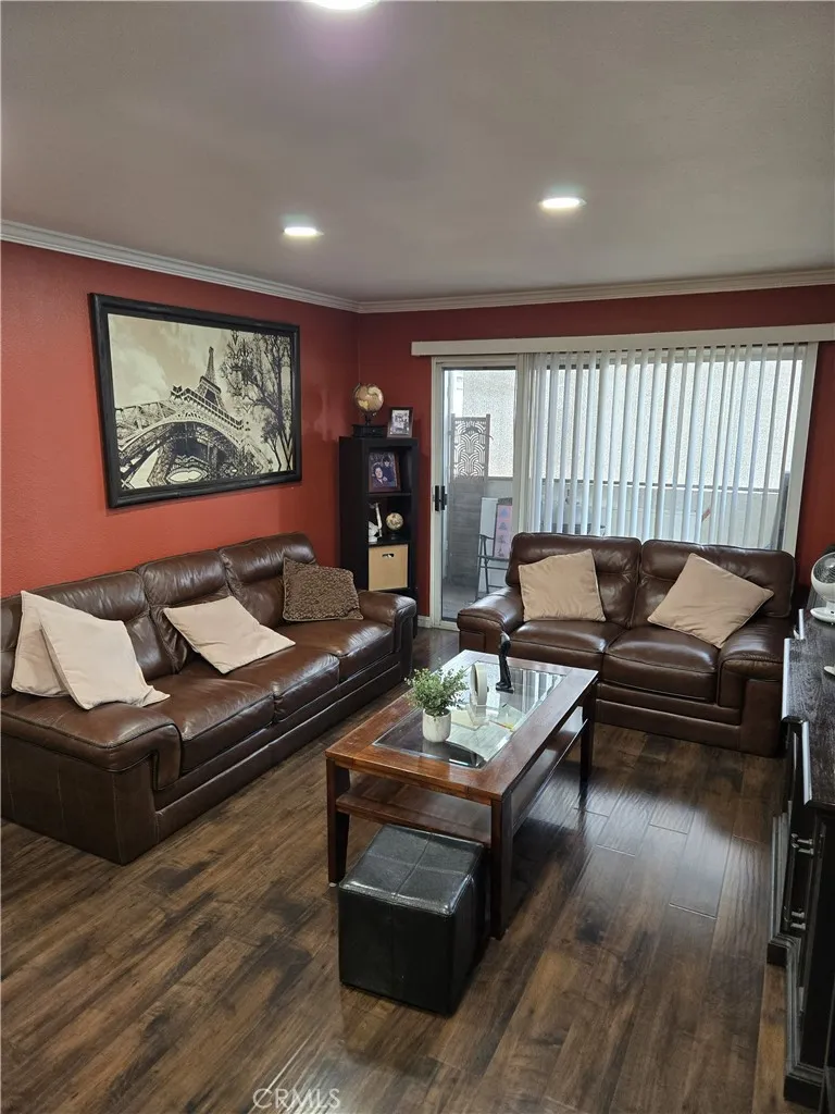 16377 Lakeshore Drive ##5C Lake Elsinore, CA 92530