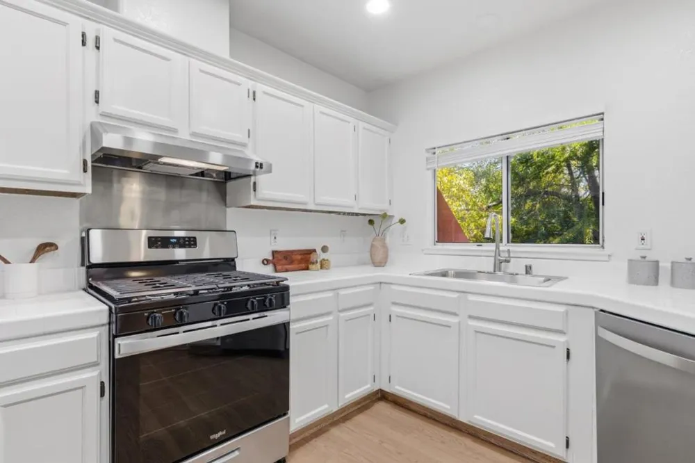 7290 Ventana Drive San Jose, CA 95129