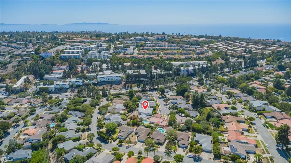 27106 Mesaba Rancho Palos Verdes, CA 90275