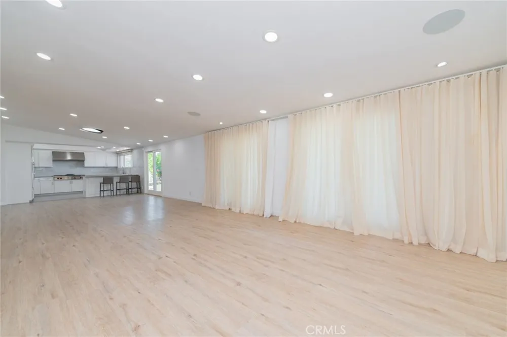 27106 Mesaba Rancho Palos Verdes, CA 90275