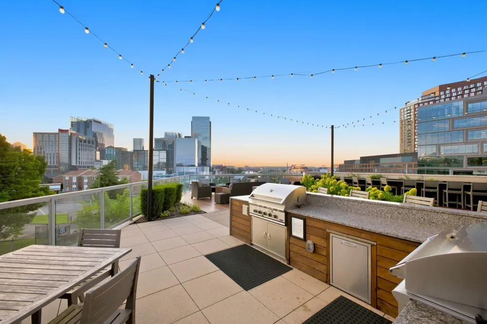 20 Rutledge St #411 Nashville, TN 37210