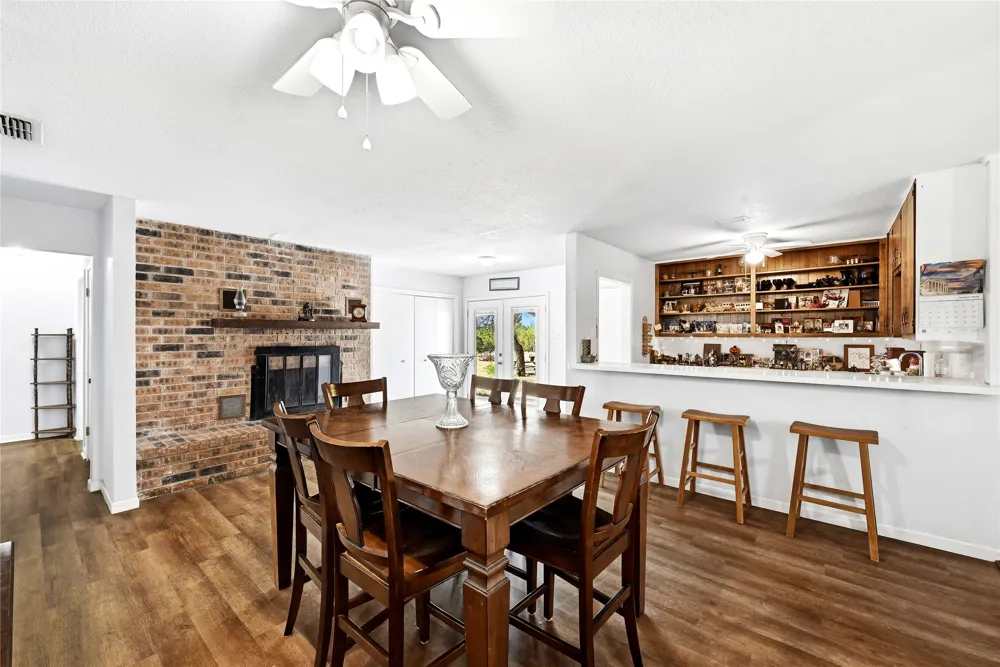311 Salt Lake Road Luling, TX 78648