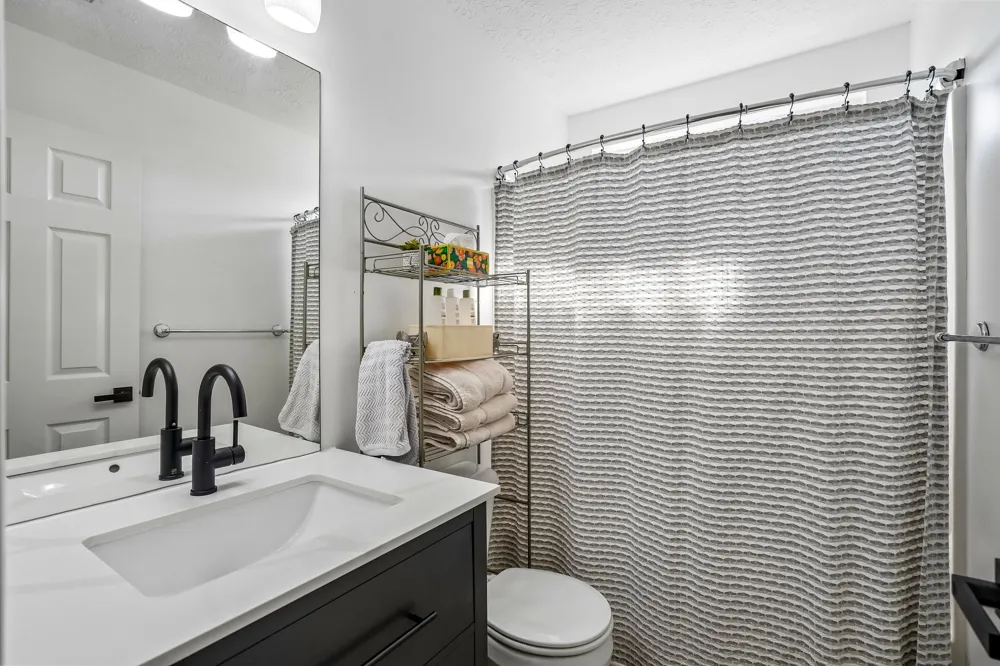 7141 Commonwealth Cir Nashville, TN 37221