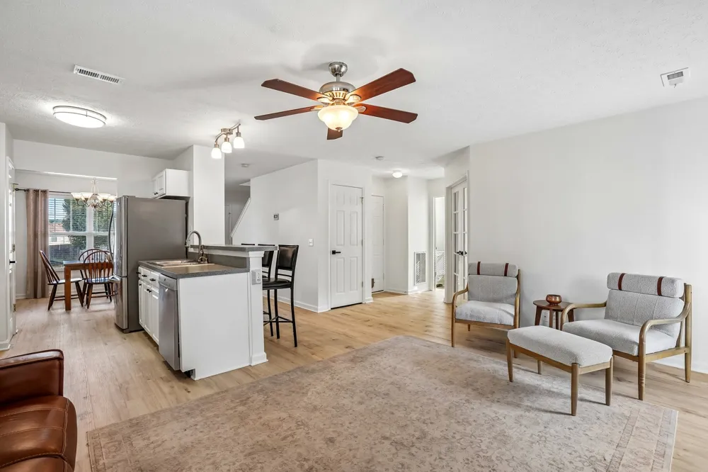 7141 Commonwealth Cir Nashville, TN 37221
