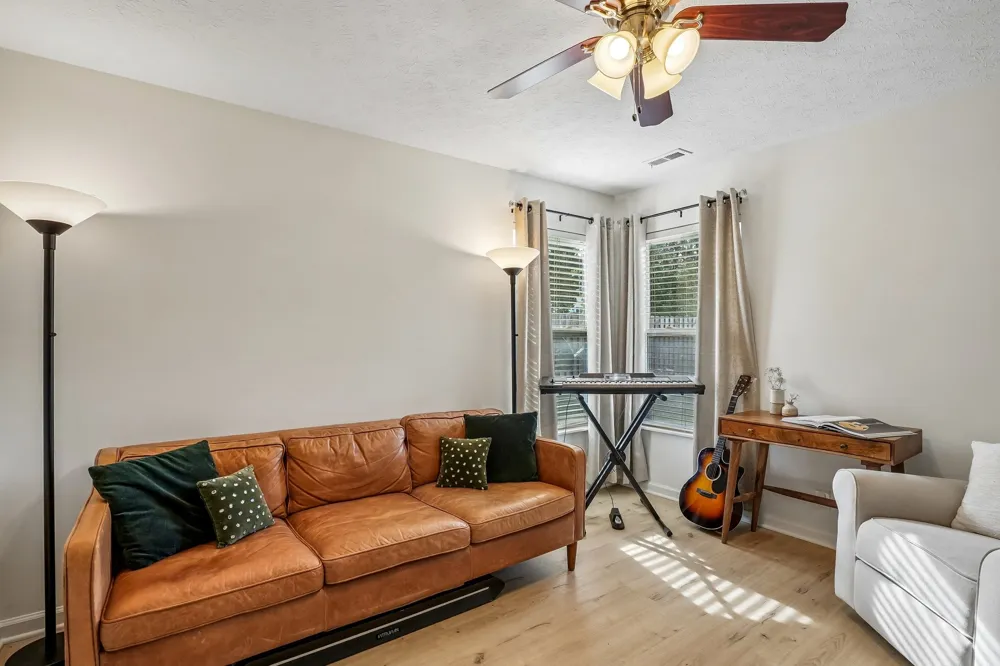 7141 Commonwealth Cir Nashville, TN 37221
