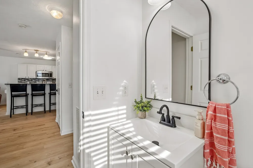 7141 Commonwealth Cir Nashville, TN 37221