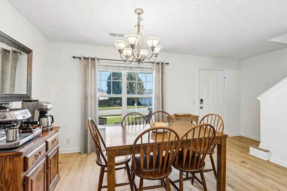 7141 Commonwealth Cir Nashville, TN 37221