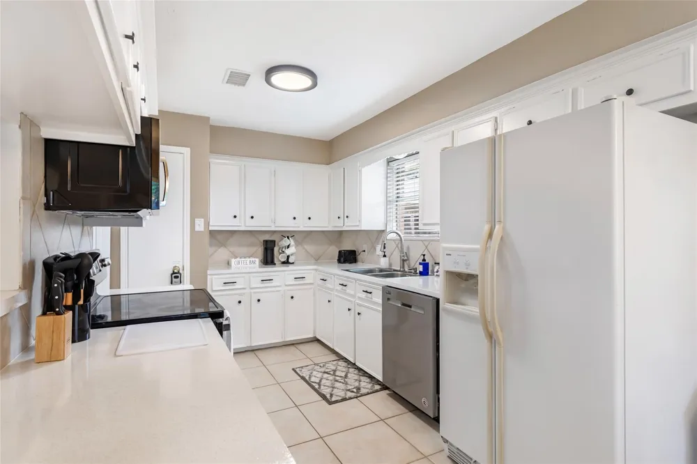 17711 Smooth Rock Falls Drive Spring, TX 77379