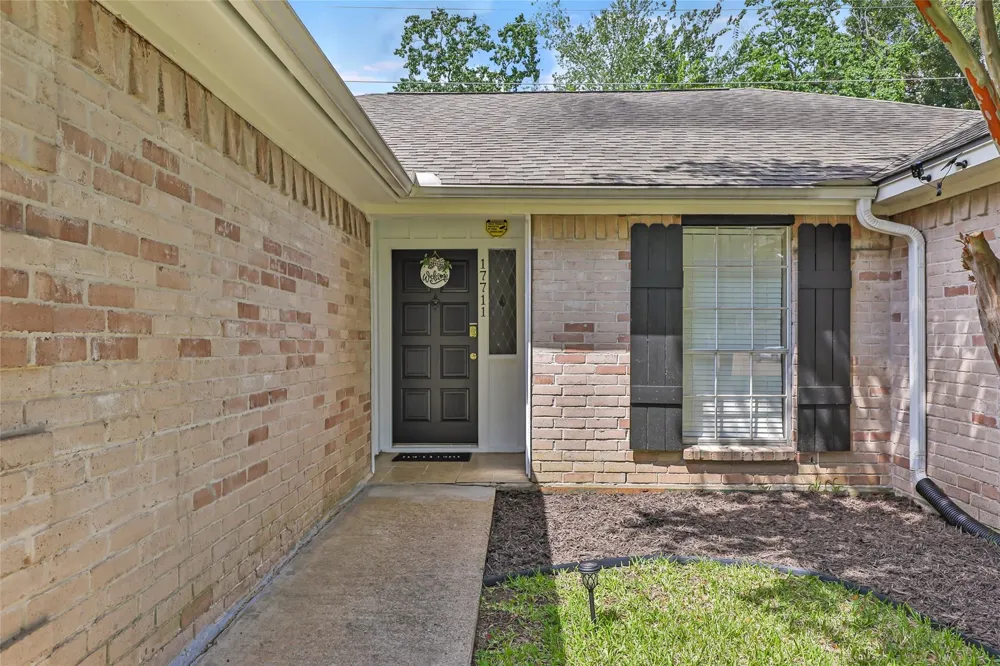 17711 Smooth Rock Falls Drive Spring, TX 77379